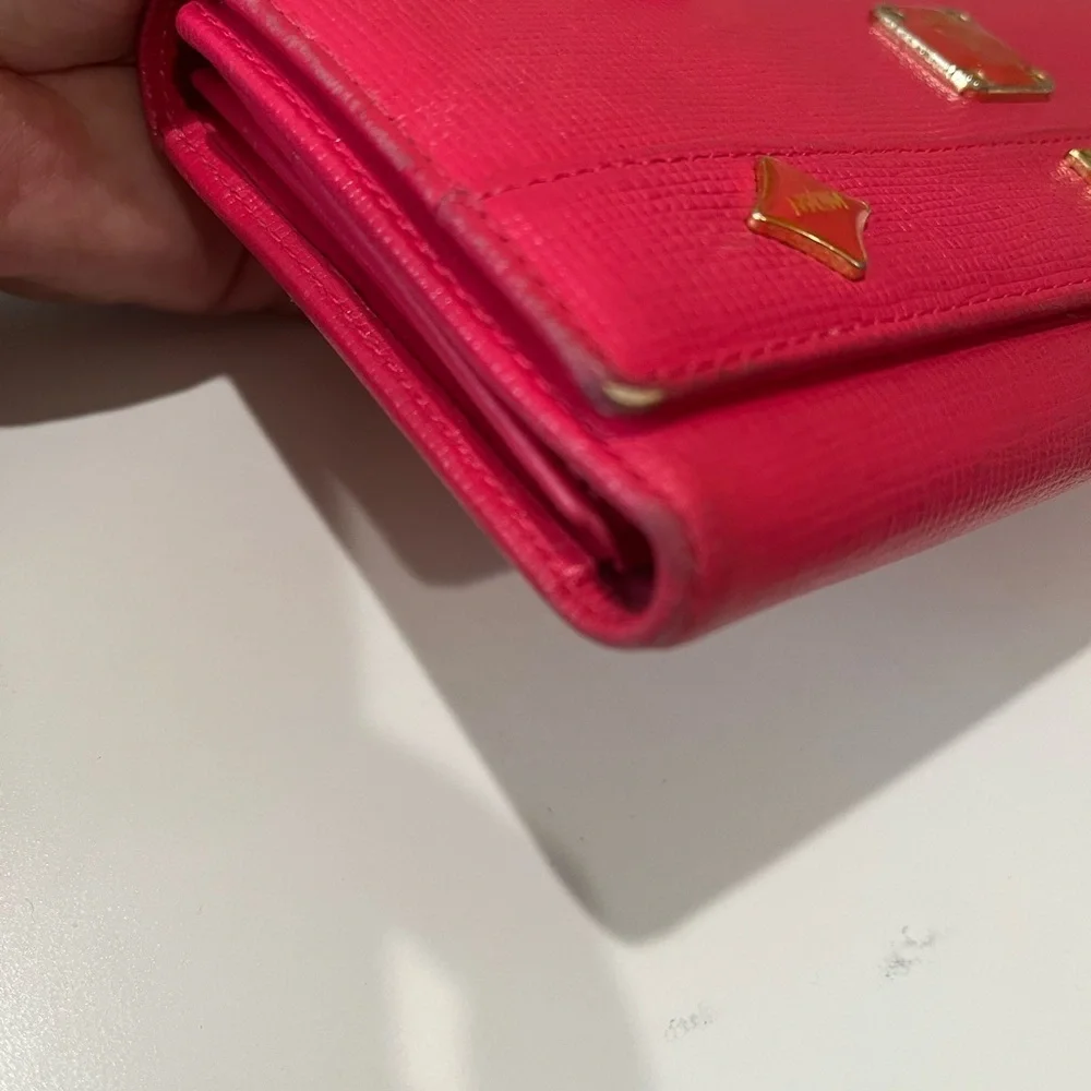 MCM DARK PINK LONG TRIFOLD WALLET